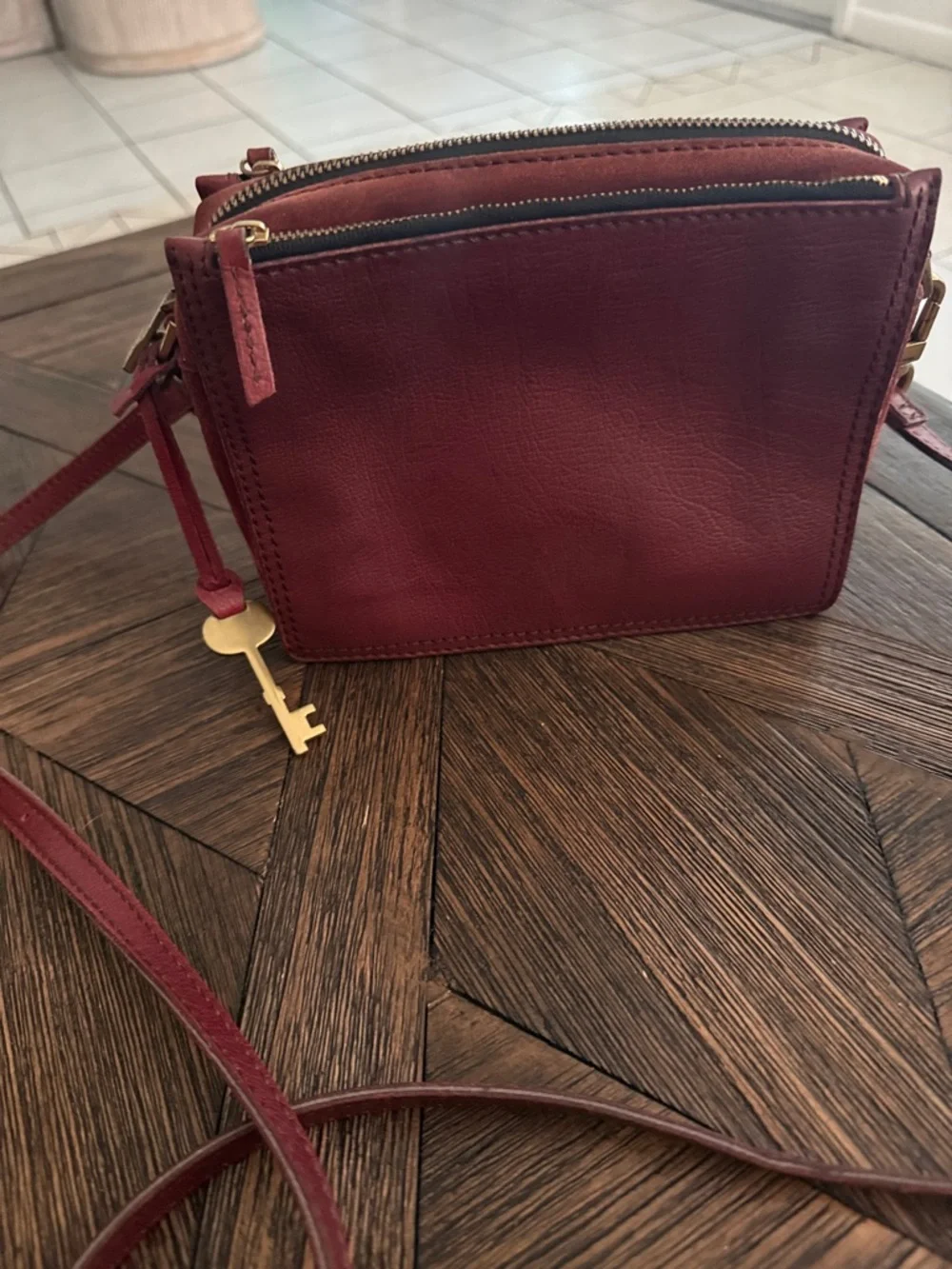 Fossil Campbell Dark Red Leather Suede Crossbody Bag Adjustable Strap - Picture 3 of 11